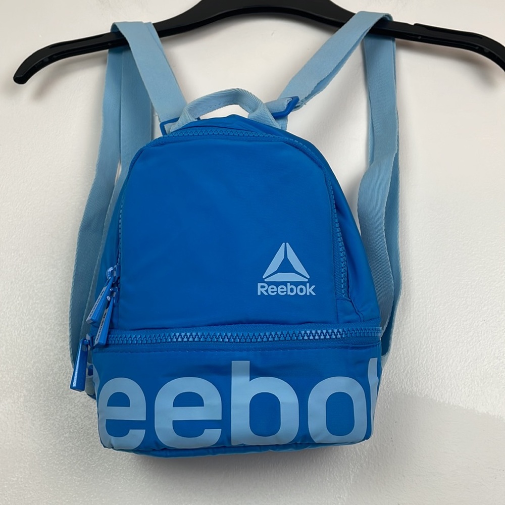 NWOT Small Reebok Backpack Color Blue - Picture 2 of 9